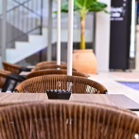 Maltepe Luxury By Travel Pro Services Aparthotel Kallithea (Chalkidiki)