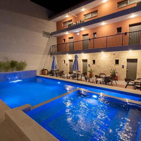 فندق Maltepe Luxury 4*